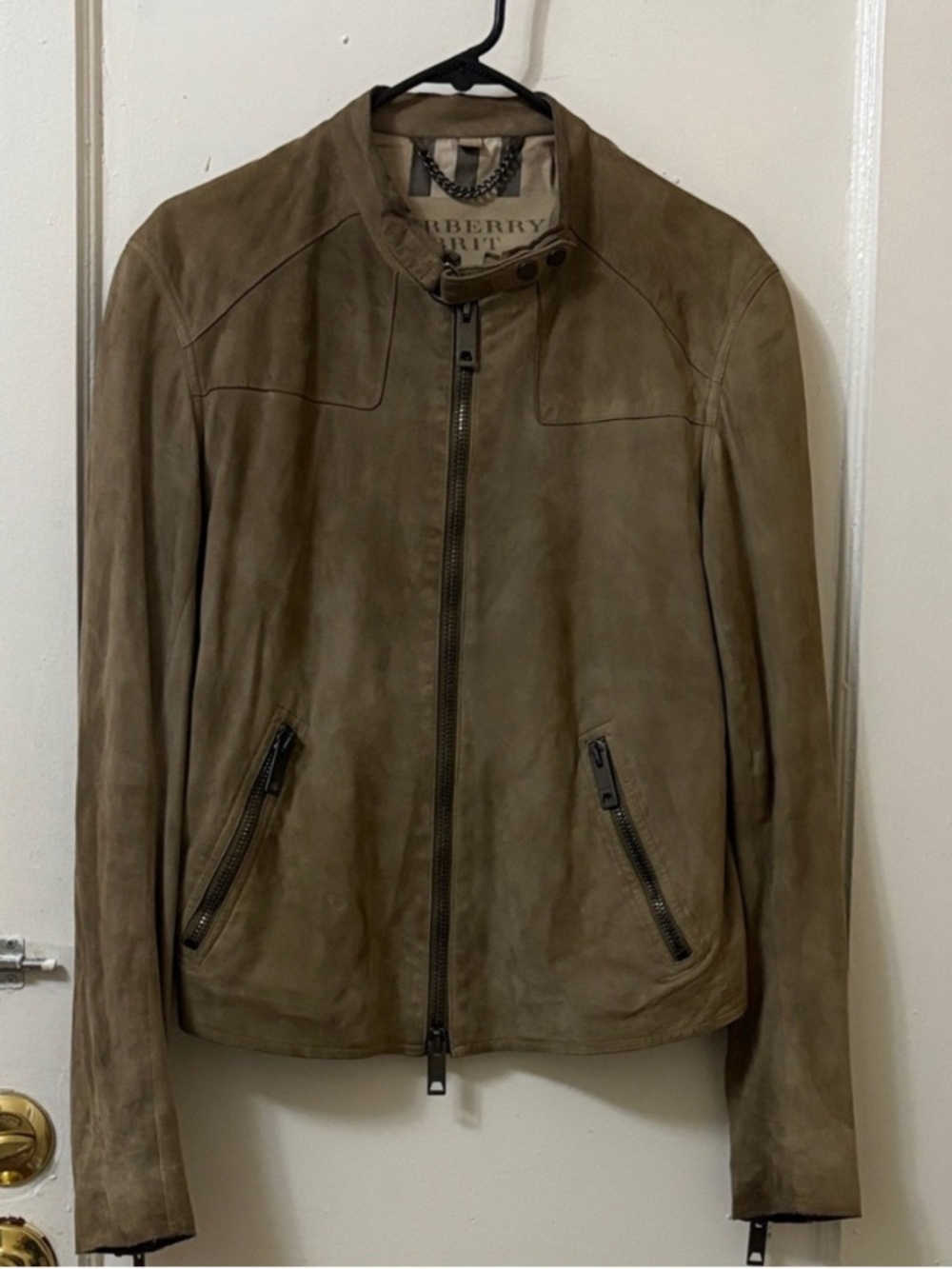 BURBERRY WOMEN AND MEN LIGHT BROWN SUEDE LEATHER JACKET SIZE : S